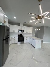 5900 Notre Dame Ave in McAllen, TX - Building Photo - Building Photo