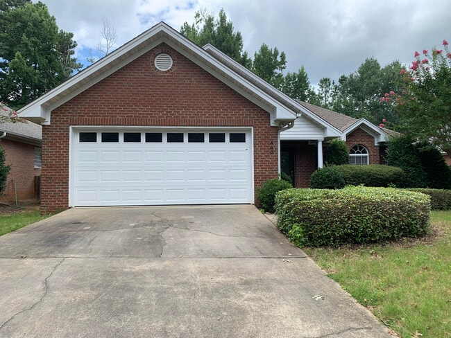 440 Arnell Ln