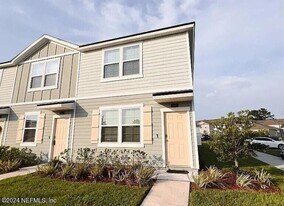 608 Yellow Oaks Ln in Orange Park, FL - Building Photo