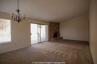 6794 Rycroft Dr in Riverside, CA - Building Photo - Building Photo
