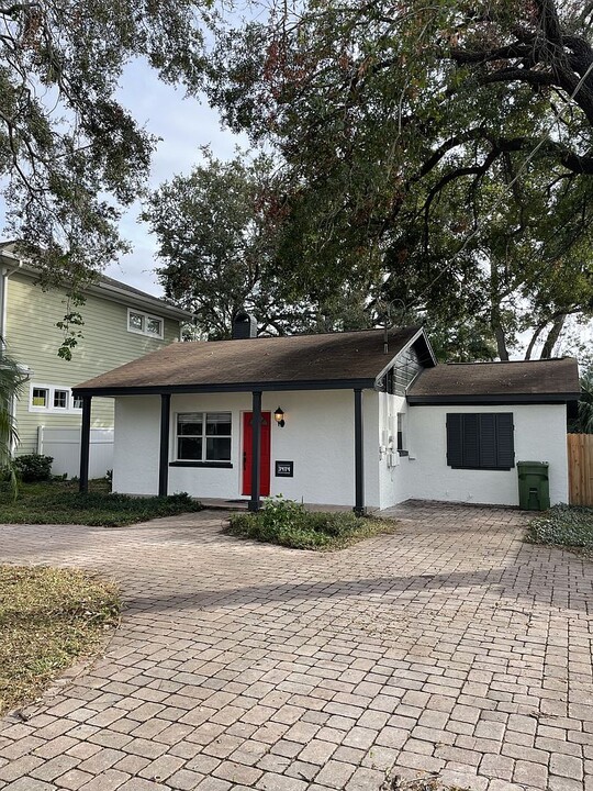 3414 W Fielder St in Tampa, FL - Building Photo