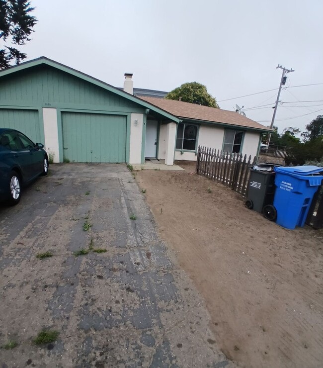 property at 1060 Santa Ynez Ave