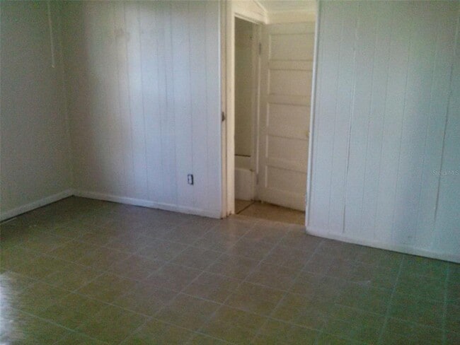 114 N Chester St in Leesburg, FL - Building Photo - Building Photo