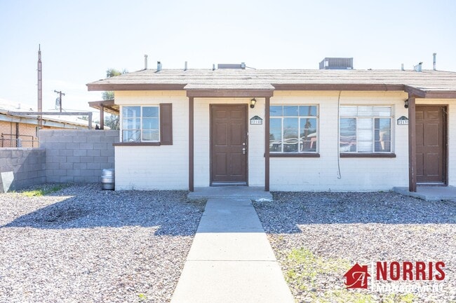 215 E 9th St in Casa Grande, AZ - Building Photo - Building Photo