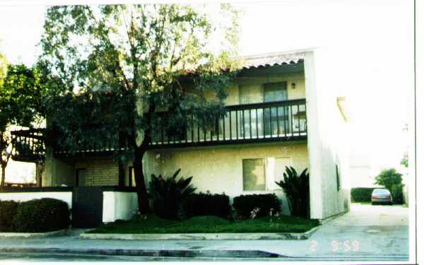 16692 Sims St in Huntington Beach, CA - Building Photo - Building Photo