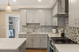 279 Gold St in Boston, MA - Building Photo - Building Photo