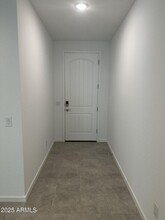 6936 W Beth Dr in Phoenix, AZ - Building Photo - Building Photo