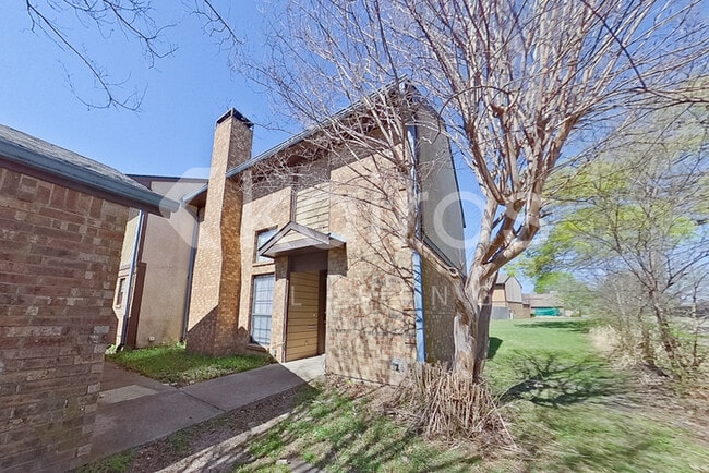 2106 Woodnote Ln in Garland, TX - Building Photo - Building Photo