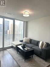 88-3888 Harbour St in Toronto, ON - Building Photo - Building Photo