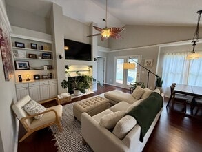 3 Hertford Pl in Durham, NC - Building Photo - Building Photo