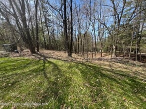 51 Dubois Rd in New Paltz, NY - Building Photo - Building Photo