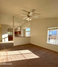 2275 Albatross Way in Spanish Springs, NV - Foto de edificio - Building Photo