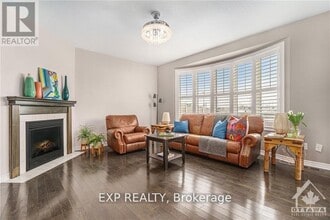 103 Coriolis Ct in Ottawa, ON - Building Photo - Building Photo