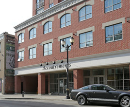 Terraces on King in Hamilton, ON - Building Photo - Building Photo