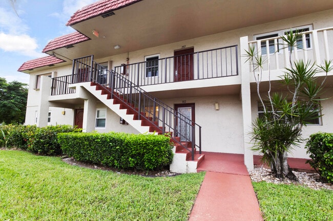 property at 20 Abbey Ln