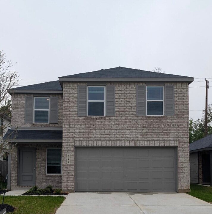 2628 Shady Cedar Ct in Conroe, TX - Building Photo