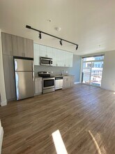 The Local 422 Apartments in Seattle, WA - Building Photo - Interior Photo