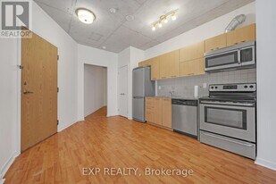 150 Sudbury St in Toronto, ON - Building Photo