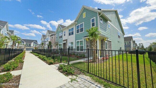 11103 Quantum Ct in Jacksonville, FL - Building Photo - Building Photo
