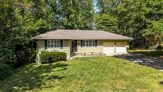 4100 E 112 St in Kansas City, MO - Building Photo