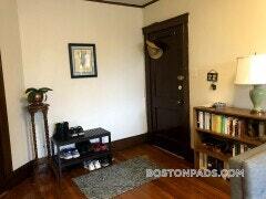 155 Summer St, Unit 3B in Somerville, MA - Foto de edificio - Building Photo