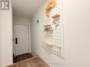 38 Matawin Ln in Richmond Hill, ON - Building Photo - Building Photo