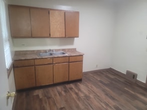 1259 Pearl St in Benton Harbor, MI - Building Photo - Building Photo