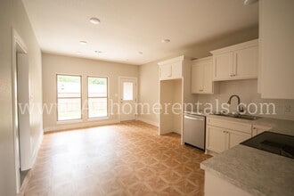 11 John Ross Dr in Greenbrier, AR - Building Photo - Building Photo
