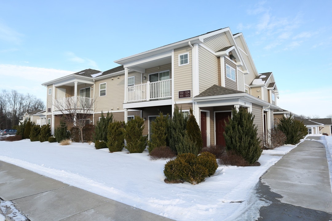 The Woodlands at Northside Apartments in Geneva, NY - Foto de edificio