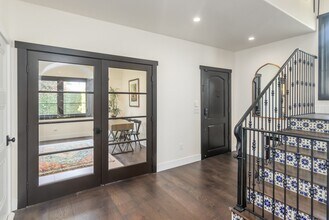 640 Raymond Ave in Santa Monica, CA - Building Photo - Building Photo