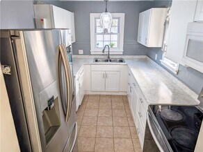 136 Chatham St in Providence, RI - Foto de edificio - Building Photo