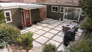 3823 Broadlawn Dr in Los Angeles, CA - Building Photo - Building Photo