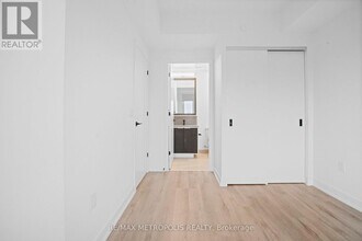 36 Zorra St in Toronto, ON - Building Photo - Building Photo