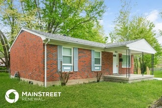 7012 Irewick Way in Louisville, KY - Building Photo - Building Photo