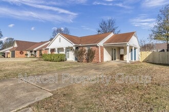 10212 Oak Leaf Dr in Olive Branch, MS - Building Photo - Building Photo