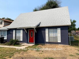 3203 Chamita St in San Antonio, TX - Building Photo
