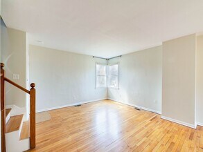 220-A Wakefield Dr in Charlotte, NC - Building Photo - Building Photo