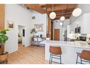 404 N Washington Ave in Minneapolis, MN - Building Photo - Building Photo