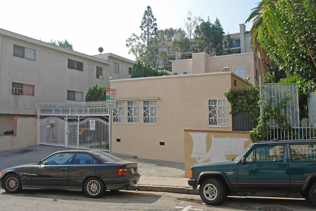 1945 Wilcox Ave in Los Angeles, CA - Building Photo - Building Photo