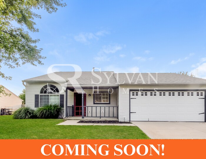 4198 Knollwood Ct in Franklin, IN - Foto de edificio