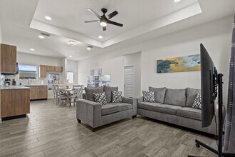 1811 Unity Dr in Mercedes, TX - Building Photo - Building Photo