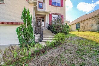 7913 Menler Dr in Austin, TX - Building Photo - Building Photo