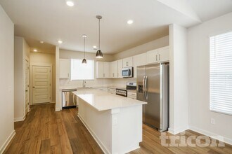 6405 Lake Run Ct in Mount Juliet, TN - Foto de edificio - Building Photo