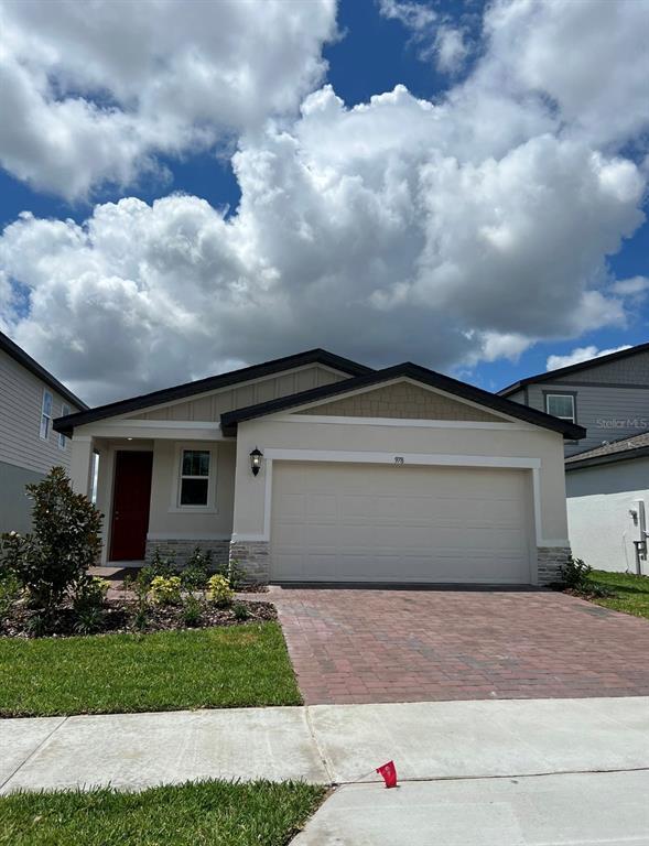 property at 978 Rivers Crossing St