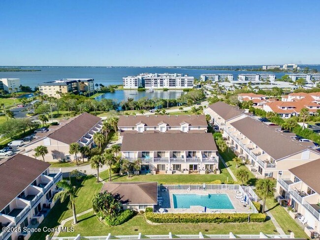 145 Escambia Ln in Cocoa Beach, FL - Building Photo - Building Photo