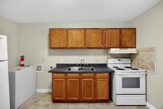 129 Congress St in Charleston, SC - Building Photo - Building Photo