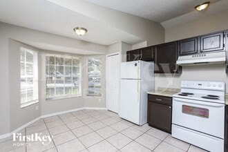 7442 Groveoak Dr in Orlando, FL - Building Photo - Building Photo