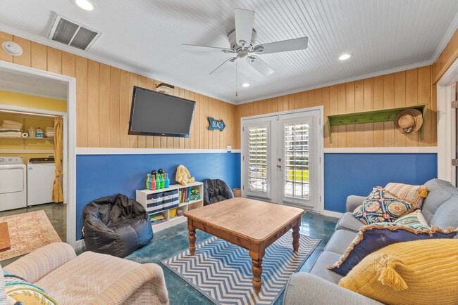 415 Sportsman Dr
