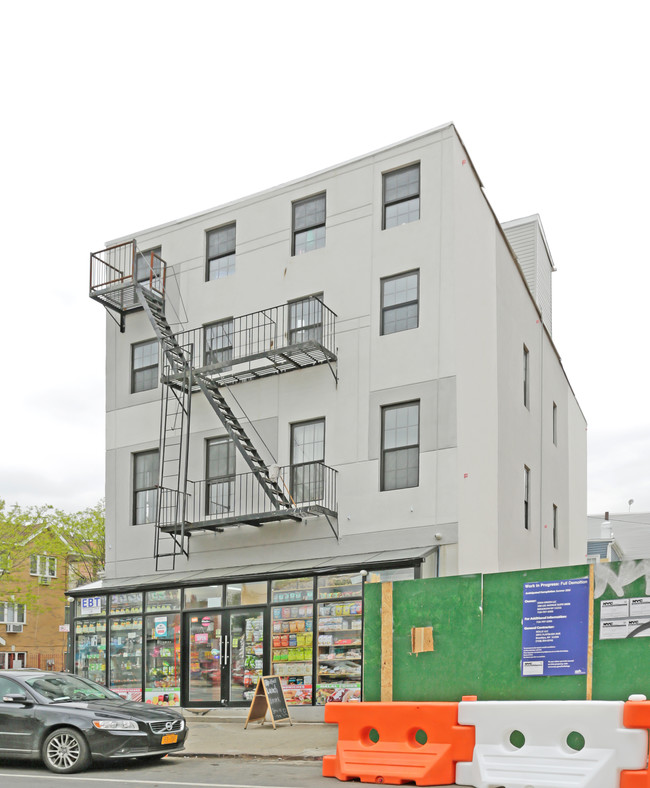 318 Evergreen Ave in Brooklyn, NY - Building Photo - Building Photo