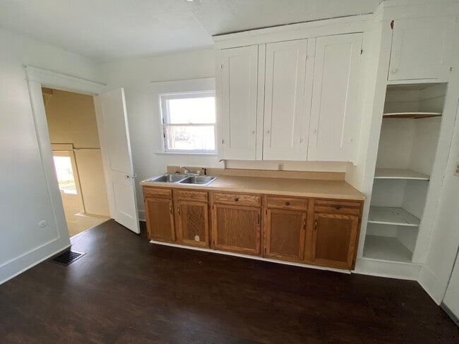350 Laird Ave NE in Warren, OH - Building Photo - Building Photo
